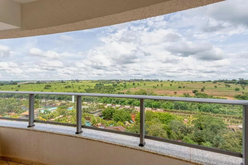 Varanda com vista panorâmica da região